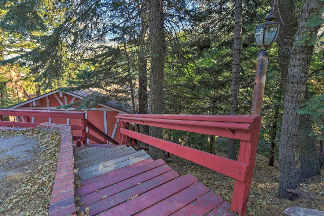 Lake Arrowhead Cabin With Deck And Stunning Mtn Views! Сан-Бернардіно Екстер'єр фото