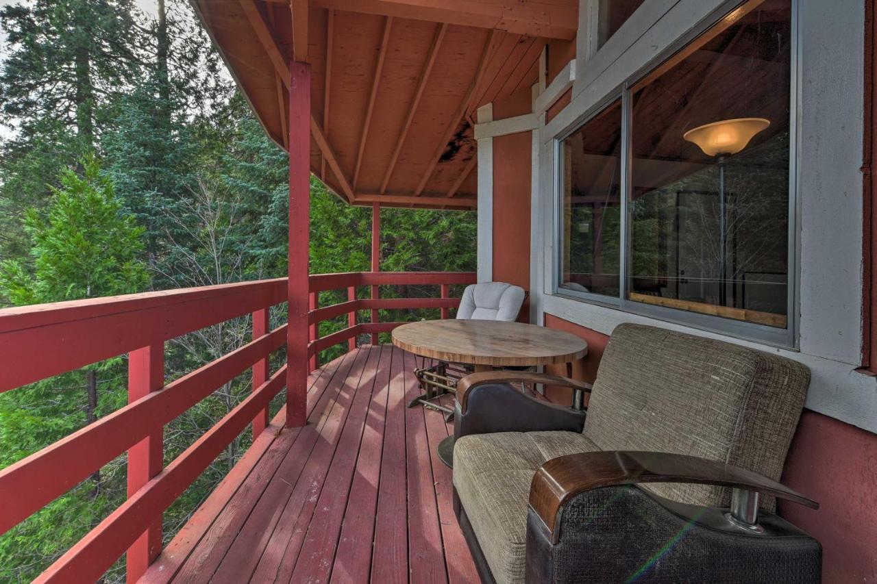 Lake Arrowhead Cabin With Deck And Stunning Mtn Views! Сан-Бернардіно Екстер'єр фото